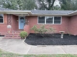 2nd image of 5420 GROVE Avenue