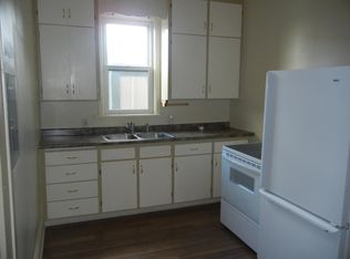 5721 1/2 Grand Ave, Duluth, MN 55807