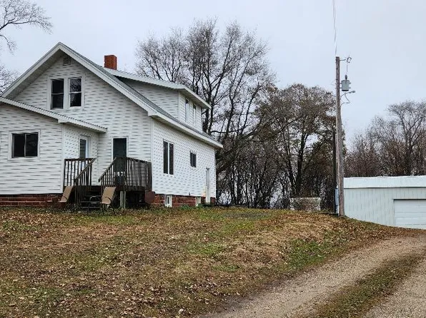 77348 325th St, Ellendale, MN 56026