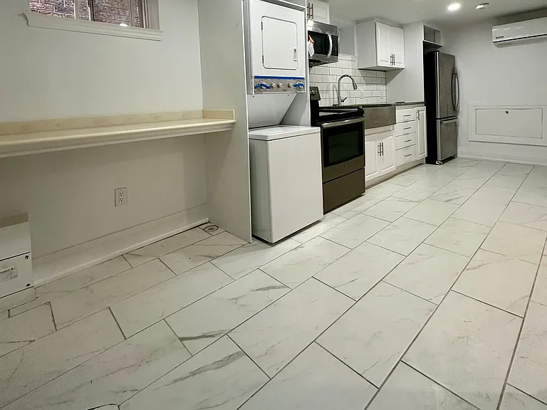 6 Lapp St #LOWER — Photo 6