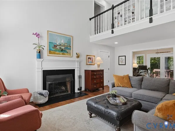 12718 Lakestone Dr, Midlothian, VA 23114