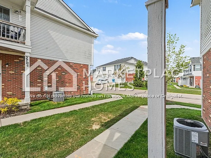 2804 Riversedge Dr — Photo 25