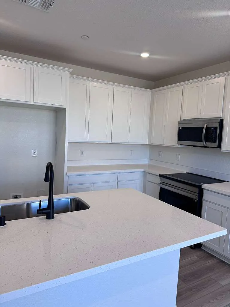 Building Photo - 1115 Bengal Loop
