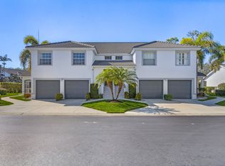 975 Partridge Cir APT 201, Naples, FL 34104