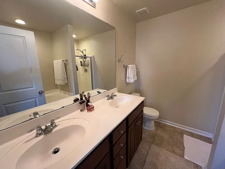 1542 Bluewater Way — Photo 15