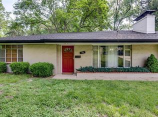 708 N Laclede Station Rd, Saint Louis, MO 63119