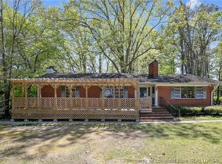 3203 Cliffdale Rd, Fayetteville, NC 28303
