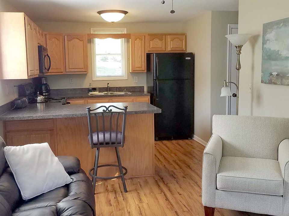 2nd image of 118 Uvilla Estates Dr