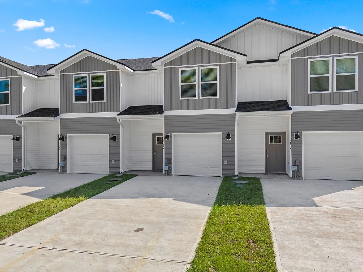 3 bed, 1537 sqft, $2,000 — Photo 3