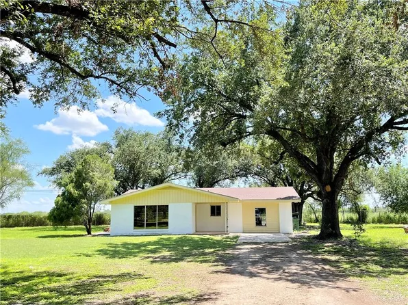 1121 Oak Ave, Alamo, TX 78516