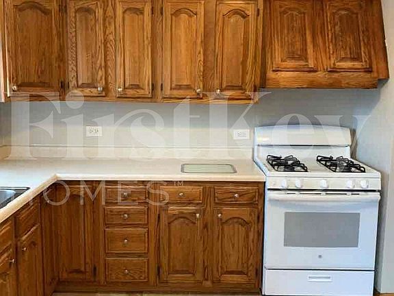 5th image of 20037 Orchard Ave