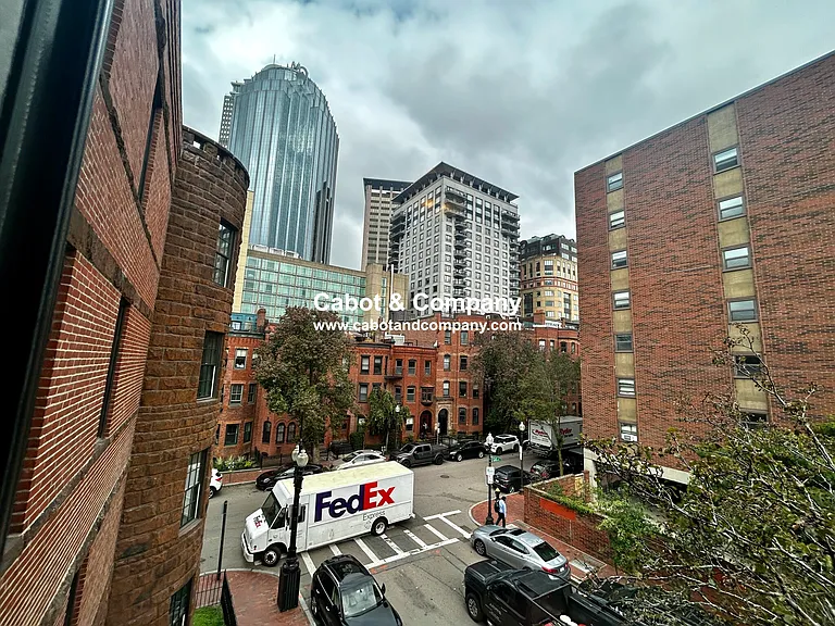 86 Saint Botolph St #10 — Photo 4
