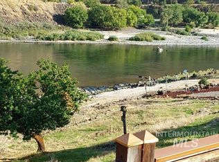 227 Doumecq Rd, White Bird, ID 83554