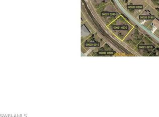 3951 20th St W, Lehigh Acres, FL 33971