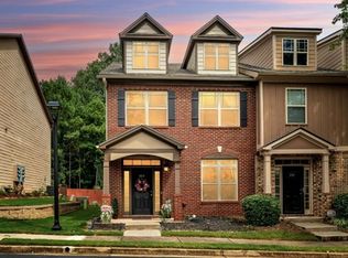 537 Ridge View Xing, Woodstock, GA 30188