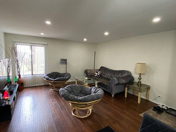 2nd image of 7323 Blackburn Ave APT 105