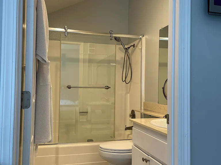 Private In room bathroom