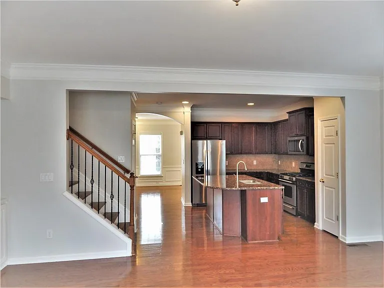 10829 Yorkwood St — Photo 51