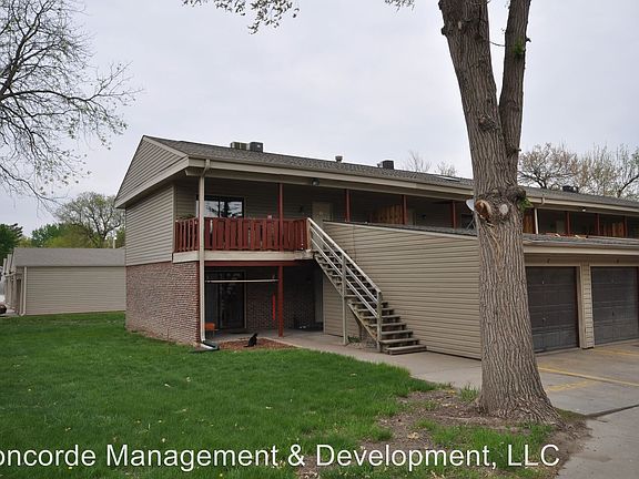 2nd image of 3535 Vine St APT C3