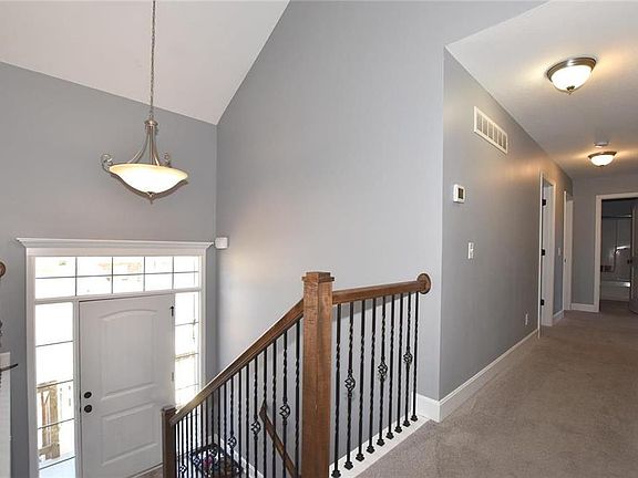 2nd image of 117 Roller Ct