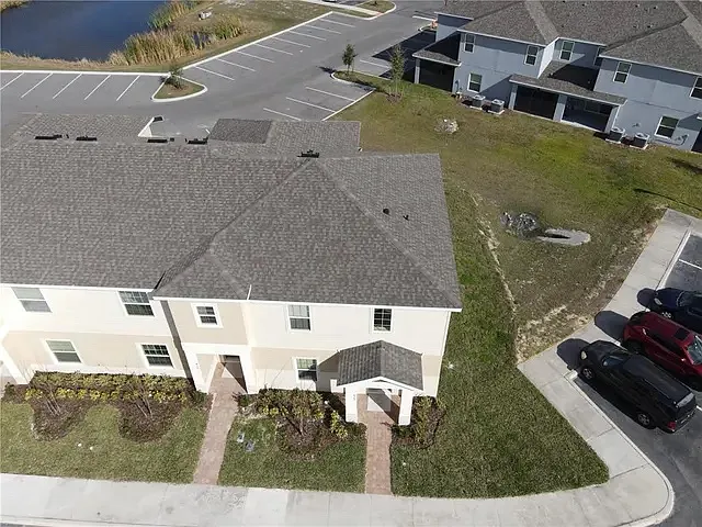435 Annabelle Way — Photo 3