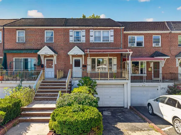 22110 69th Avenue, Oakland Gardens, NY 11364
