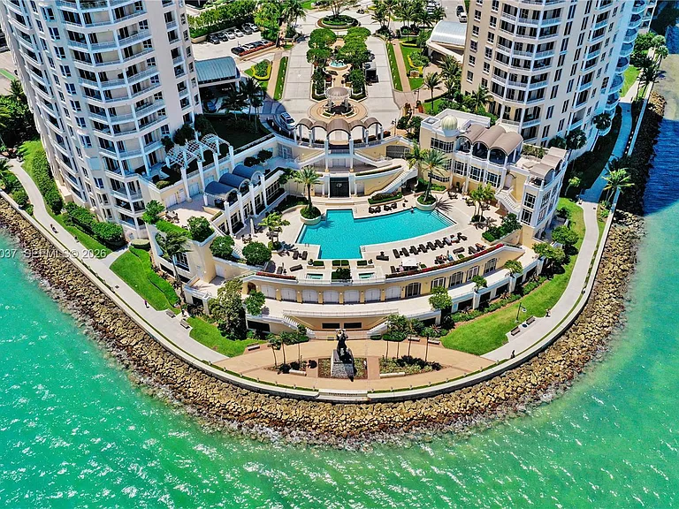 808 Brickell Key Dr #3002 — Photo 31