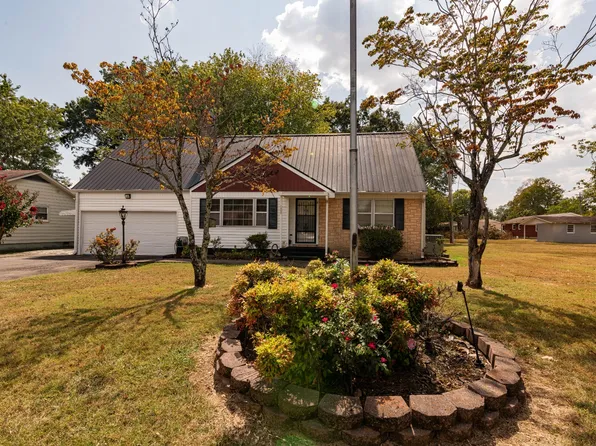 104 Broadrick St, Dickel, TN 37388