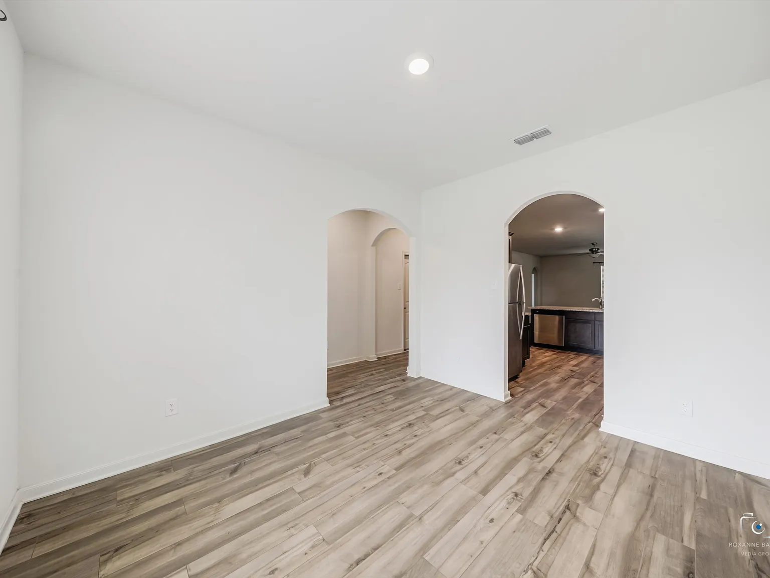 3 bed, 1552 sqft, $1,900 — Photo 3