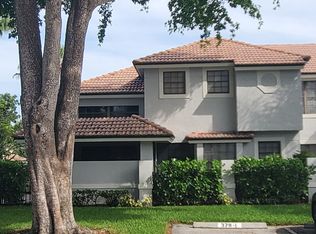 378 Prestwick Cir APT 4, Palm Beach Gardens, FL 33418