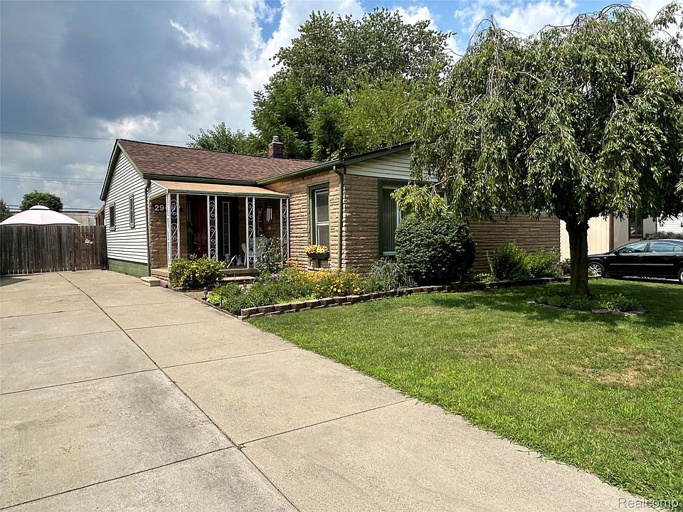 1st image of 29067 Edward Ave