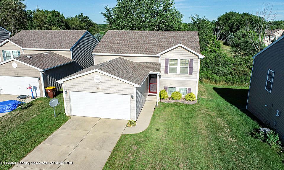 1st image of 15825 Carnoustie Dr #21