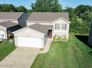 15825 Carnoustie Dr #21, Lansing, MI 48906