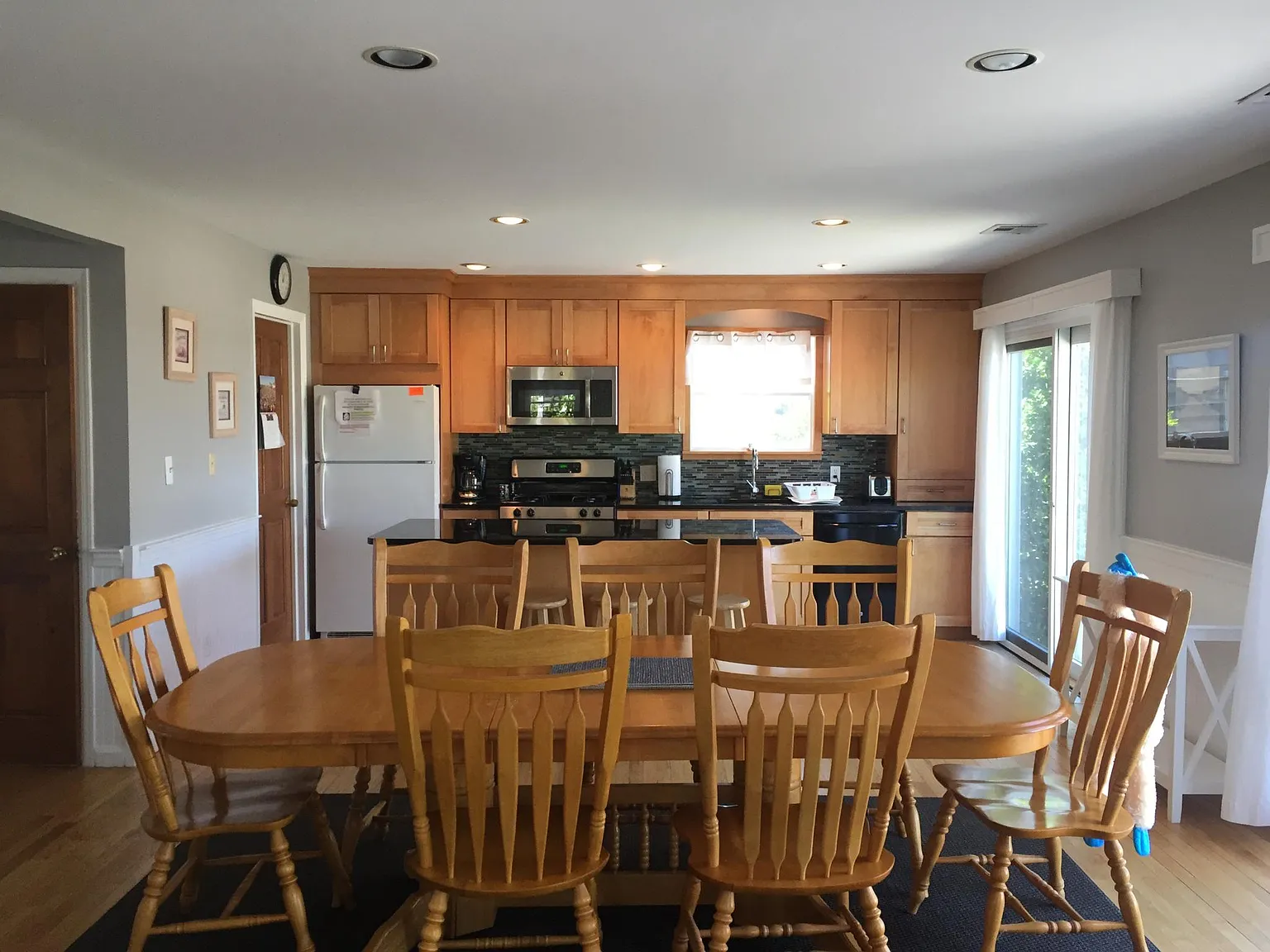119 3rd Ave — Photo 3