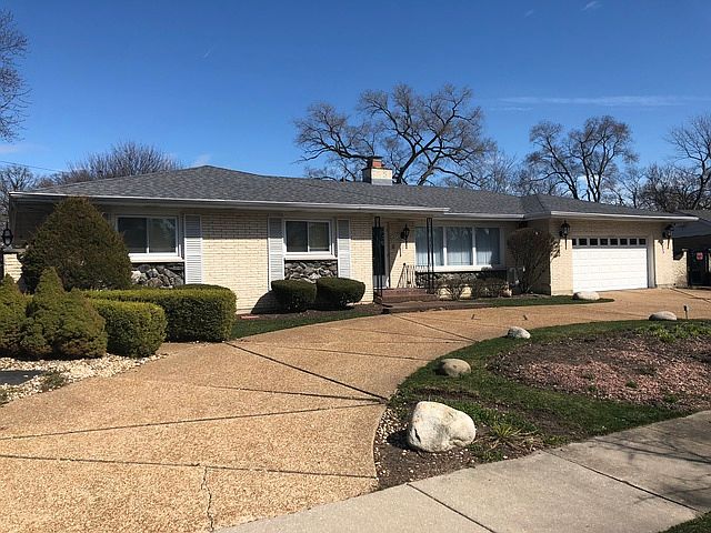 2nd image of 1037 Dolores Dr