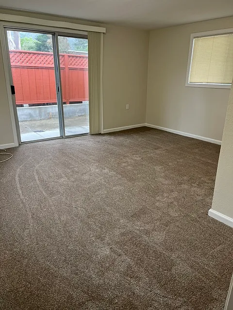 1 bed, 600 sqft, $2,400 — Photo 4