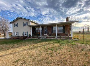 18200 Water Tower Rd, Carlyle, IL 62231