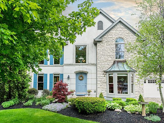 3rd image of 481 Havendale Dr