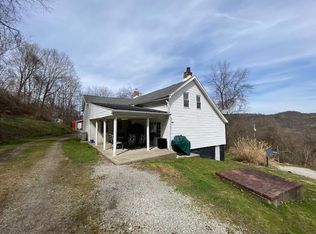 225 Old Ferry Rd, Rices Landing, PA 15357