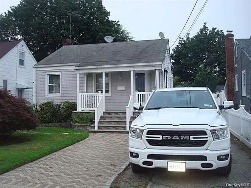197 Fenimore Ave #WHOLE HOUSE RENTAL Photo 1 197 Fenimore Ave #WHOLE HOUSE RENTAL Photo 1