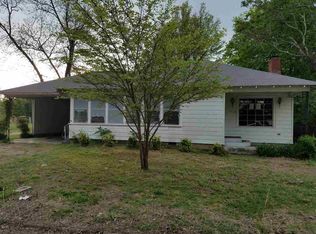 105 Sycamore St, Marked Tree, AR 72365