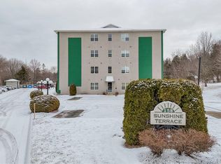 158 Hanwell Rd #107, Fredericton, NB E3B9K7