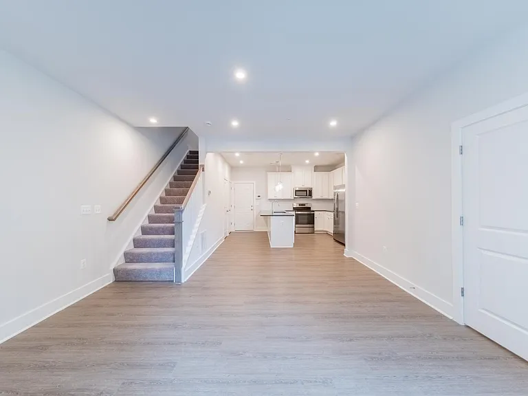 1105 N Lombardy St #A — Photo 19