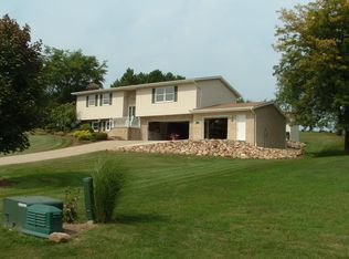 1111 Scenicrest St NW, Uniontown, OH 44685