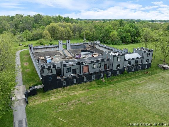 4th image of 6900 Dave Carr Road