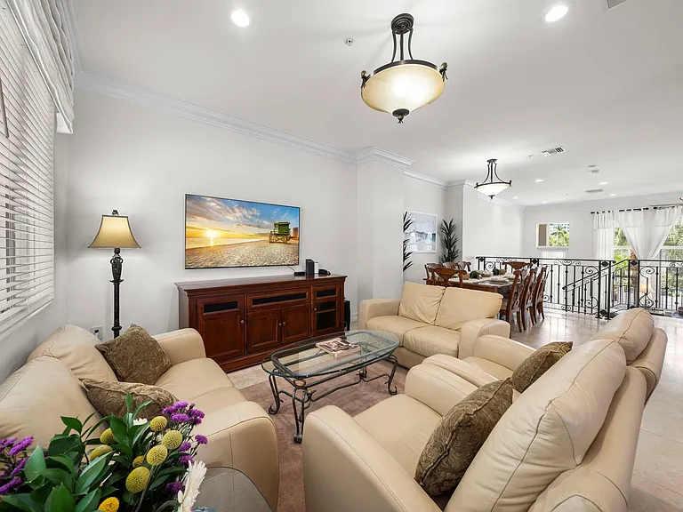 514 N Birch Rd — Photo 18