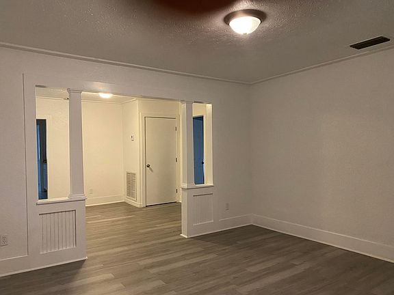 3rd image of 516 S 11th Street