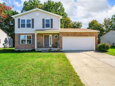 3336 Whispering Trees Dr, Amelia, OH, 45102