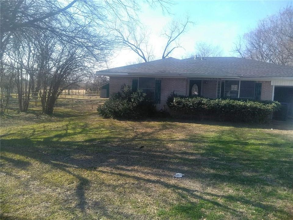 1st image of 1211 Wolfe City Dr