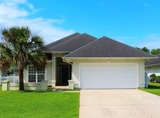 6012 Andros Ln, Murrells Inlet, SC 29576